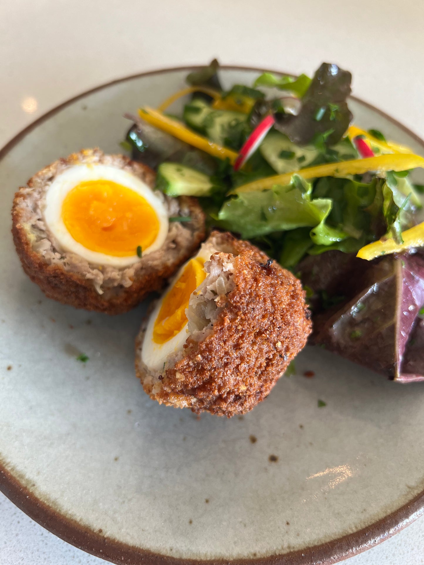 February 10 | The English Pub Table